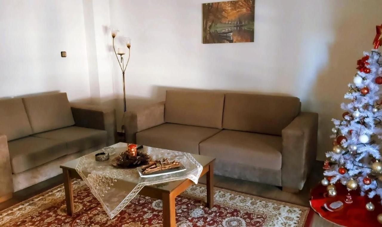 Helen's House Apartment